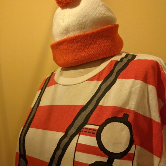 Where's Waldo t- shirt and red and white knit beanie hat with pompom costume - Picture 4 of 6